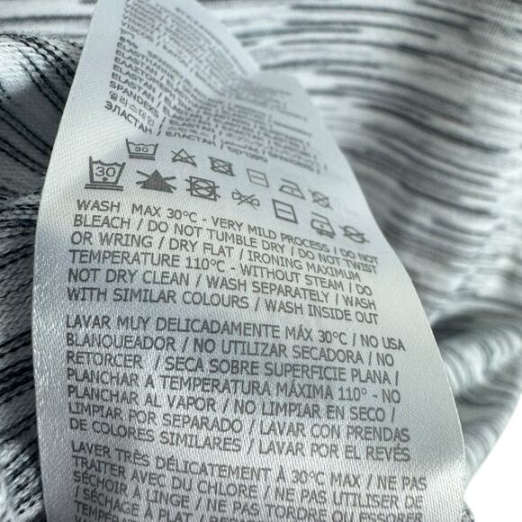 GUESS Gray Heather Cotton Blend Short Sleeve Knit Crew Neck T-Shirt Size XXL - Picture 9 of 9